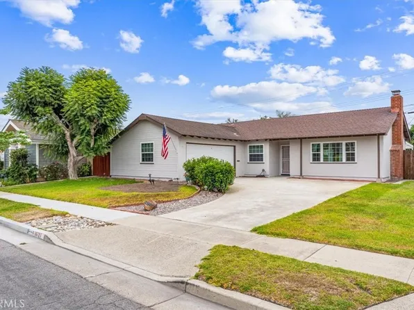 16211 Fantasia Ln, Huntington Beach, CA 92649