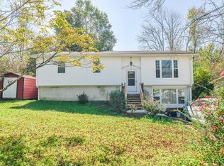 400 Beech Ct, Dalton, GA 30721