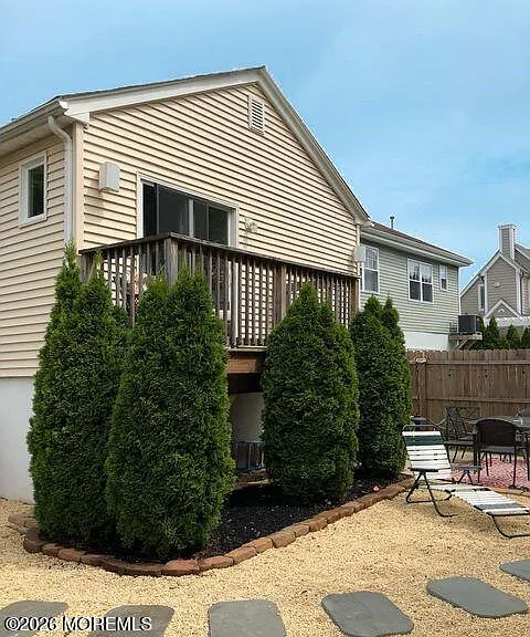 18 Meadowbrook Ave #A — Photo 9