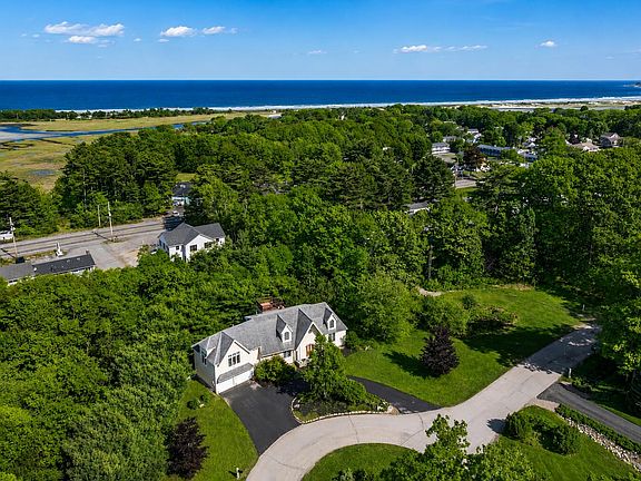 2nd image of 84 Ocean Heights Lane