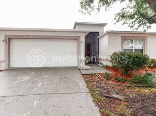 4508 Stable Dr, Valrico, FL 33594