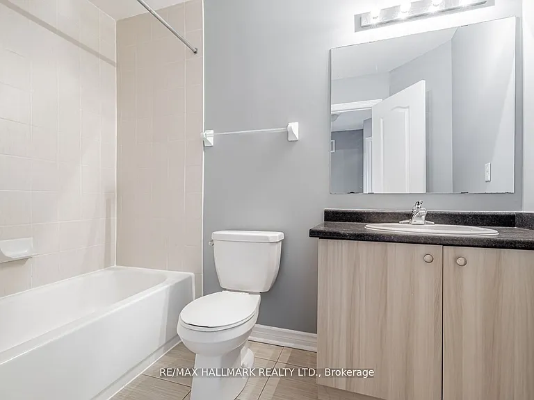 15 Old Colony Rd #10 — Photo 15