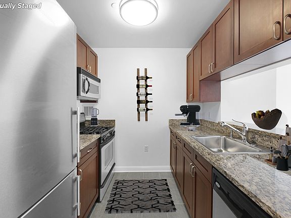 5th image of 211 N End Ave APT 20A