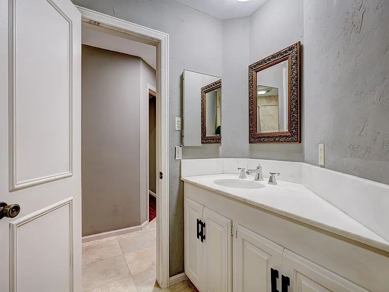 6325 Glenbrook Ct — Photo 27