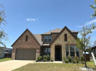 1751 Shumard St, Waxahachie, TX 75165