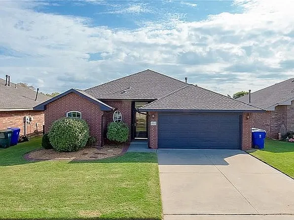 2517 Northern Hills Rd, Norman, OK 73071