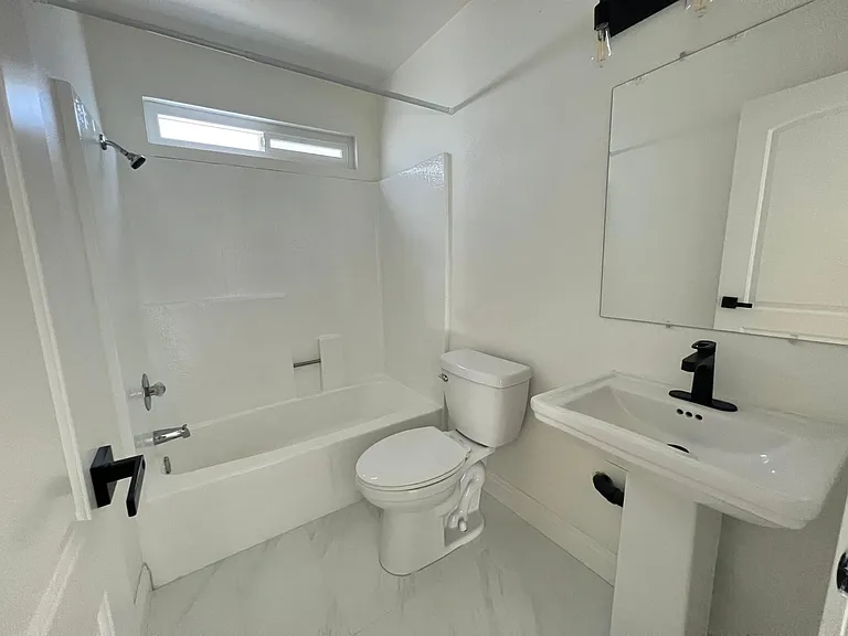 2770 Rippling Brook Pl — Photo 14