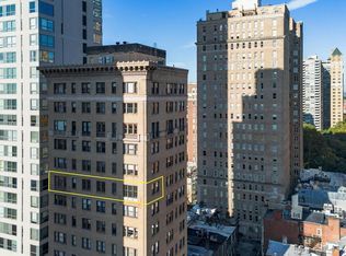 250 S 17th St APT 1100, Philadelphia, PA 19103