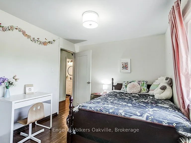 75 Ridge Dr — Photo 33