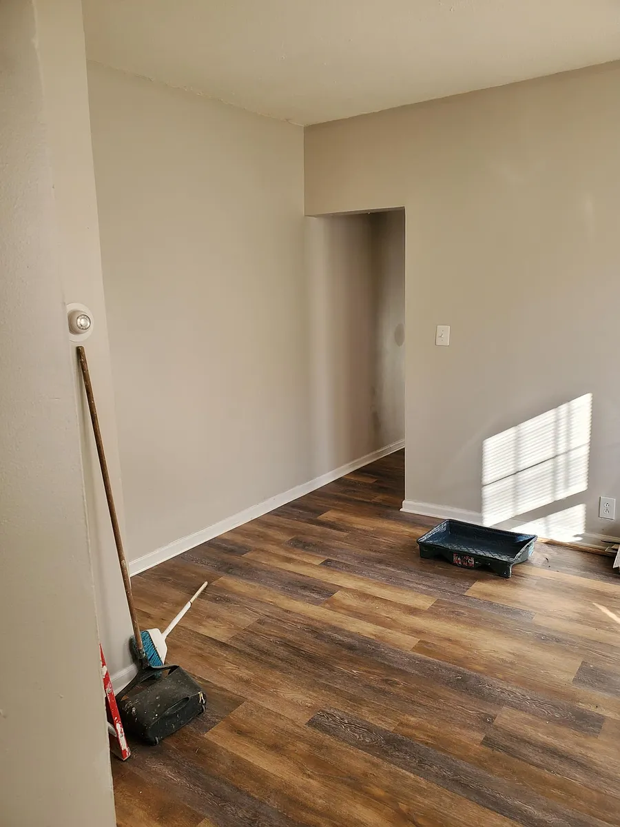 Building Photo - 3300 Fairview Ave #3