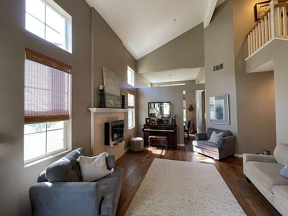 4th image of 3068 Sprucewood Ln