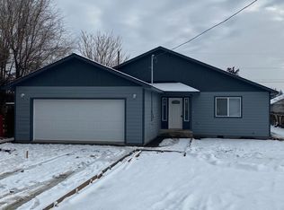 1511 S 12th Ave, Yakima, WA 98902