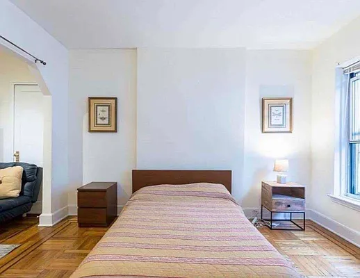 Rented by Century 21 Premier  | media 25