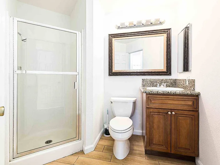 5554 Pheasant Dr — Photo 10