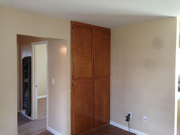 3rd image of 718 S Magnolia Ave S #14