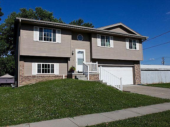 4th image of 1419 N 17th St
