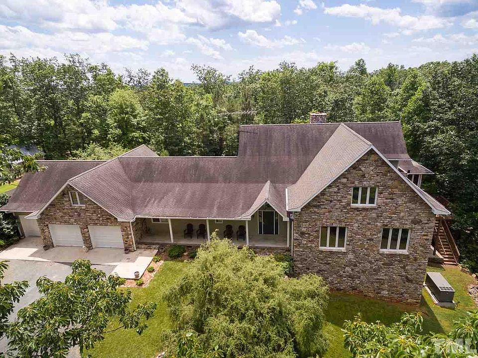 1st image of 3701 Carrington Ln