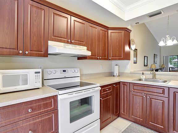 4th image of 1969 SW 15th Street #104