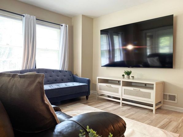 1733 Southeast Blvd #1733