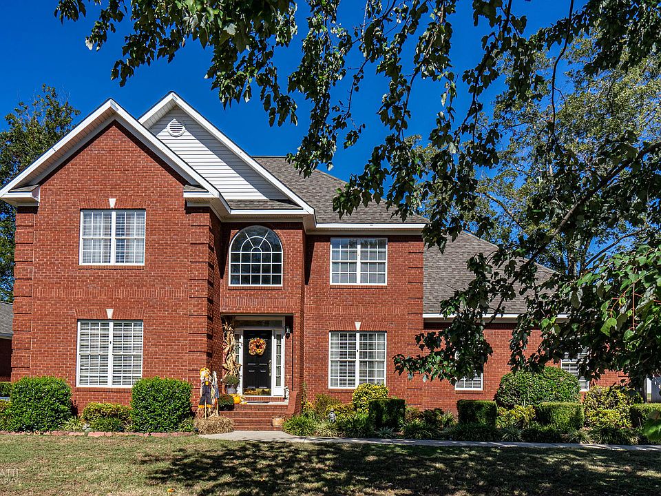 1st image of 285 Whittington Ct