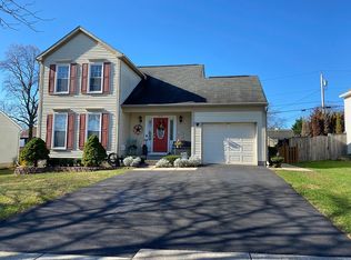 817 Sunnyfield Ln, Baltimore, MD 21225