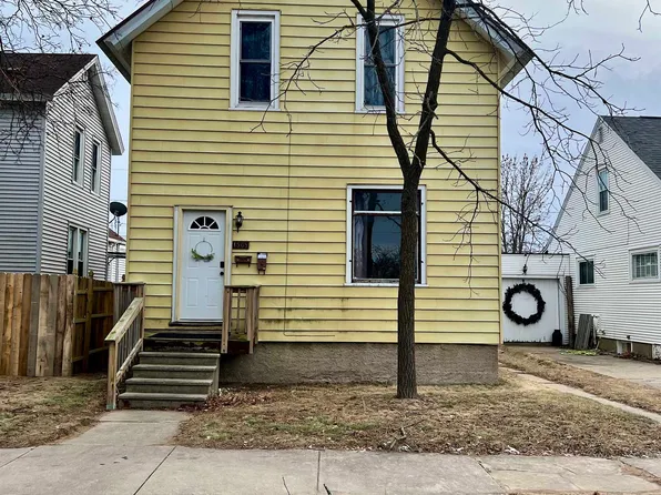 1505 Grant St, Marinette, WI 54143