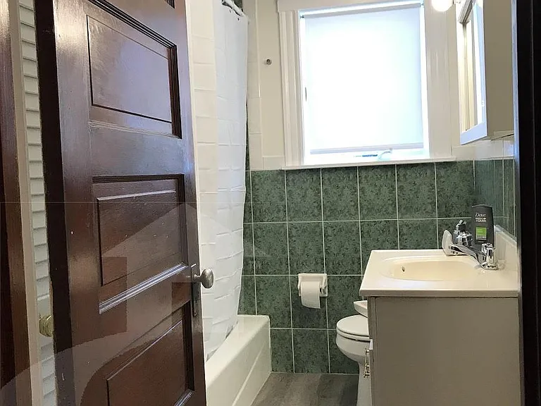 25 Lake St #1 — Photo 11