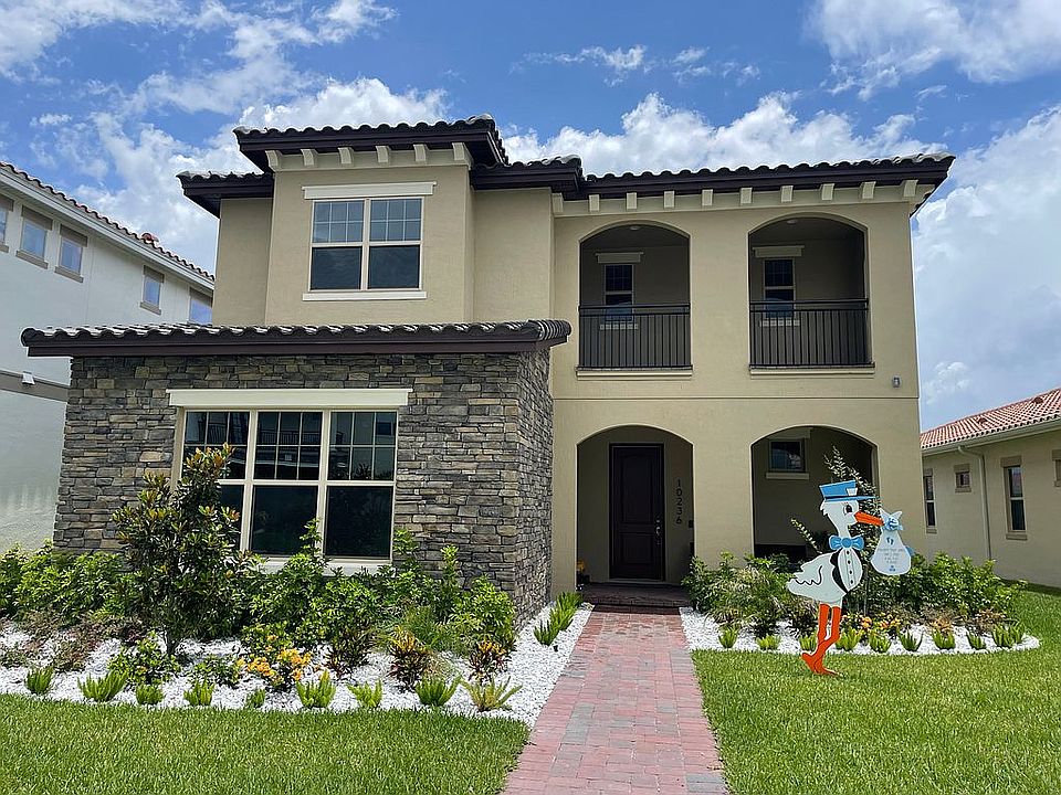 1st image of 10236 Beechwood Ln