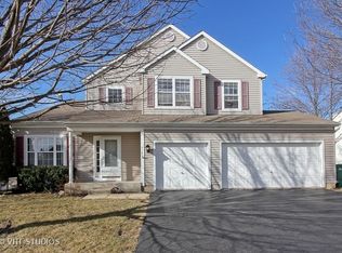 713 Sun Lake Rd, Lake Villa, IL 60046