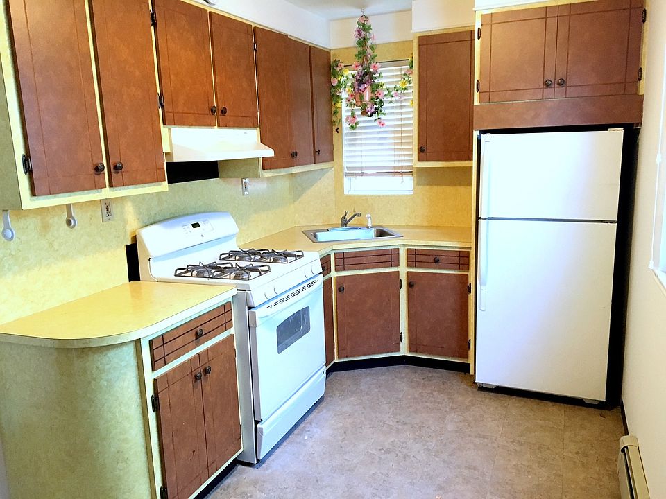 1st image of 1 Brighton 10th Ter APT 3