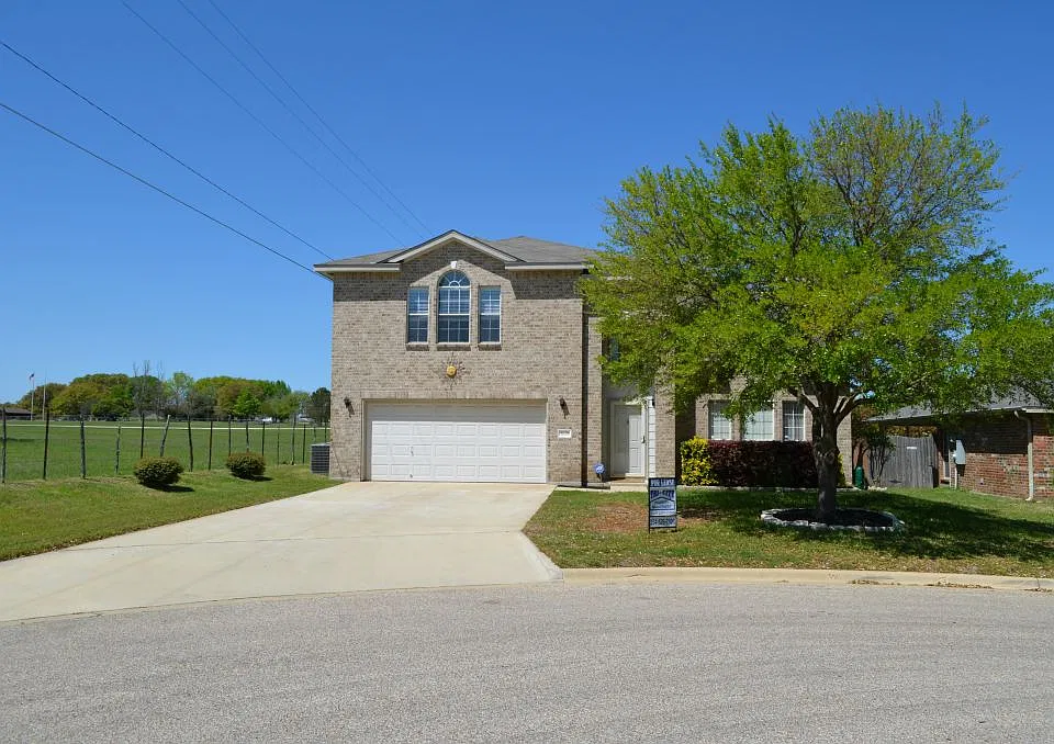 3028 Sun Dance Dr