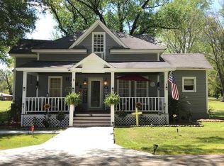 9 Buchanan Ave, Tishomingo, MS 38873