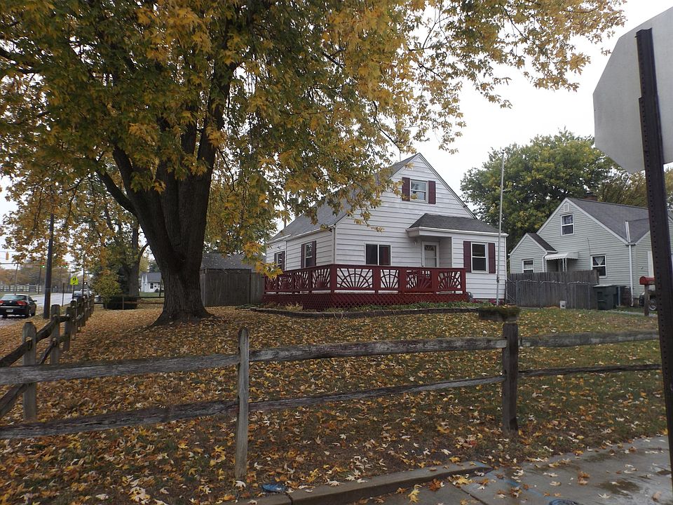 1st image of 3373 Medina Ave