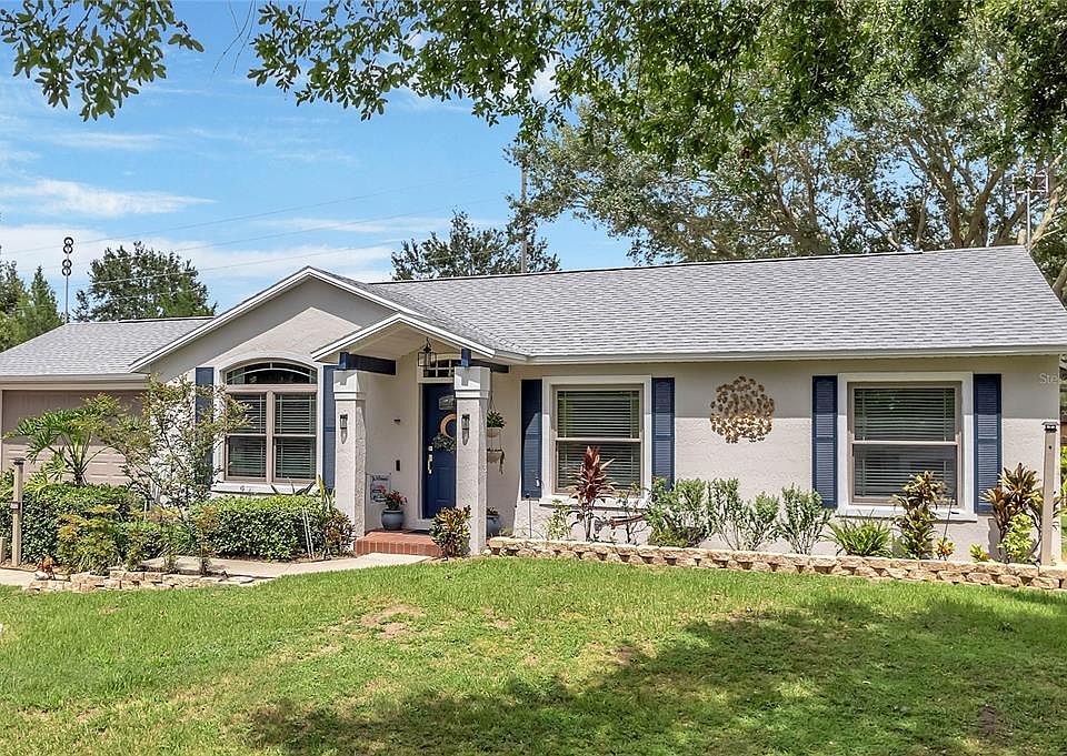1st image of 12922 ERYN BOULEVARD