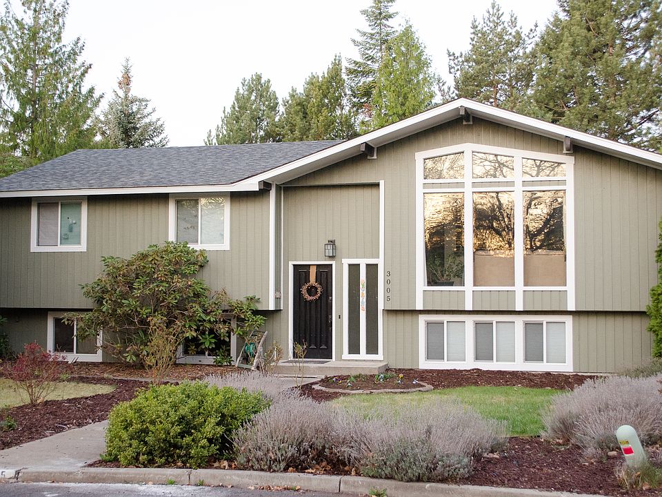 1st image of 3005 E 62nd Ave
