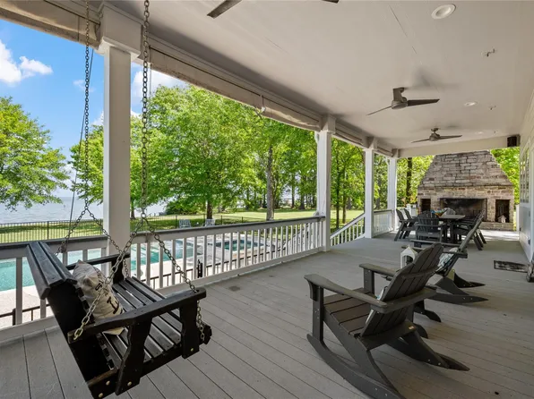 101 Oak Arbor Ln, Coldspring, TX 77331