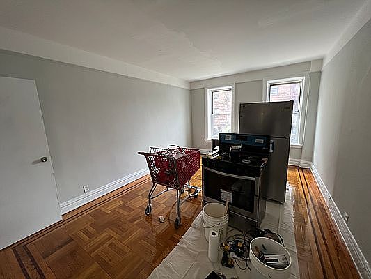 4th image of 80-20 Broadway #1C