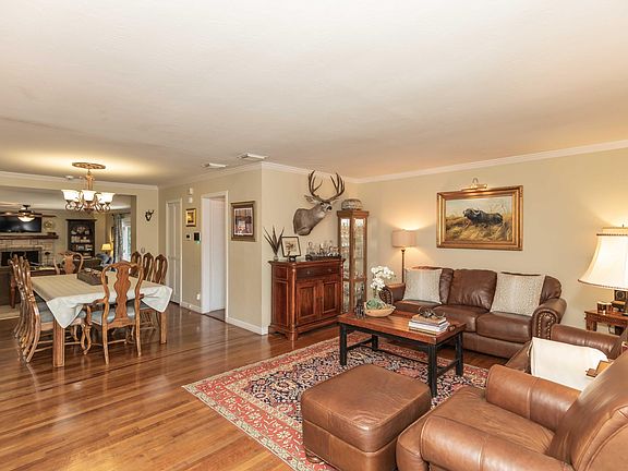 5th image of 1612 S Fannin St