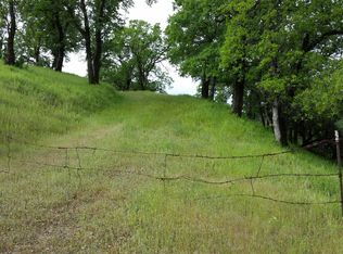 21605 Rolling Oaks Dr, Red Bluff, CA 96080