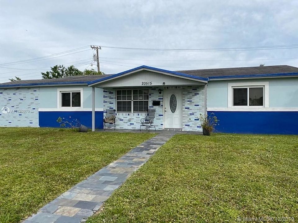 2nd image of 20515 NW 28th Ct