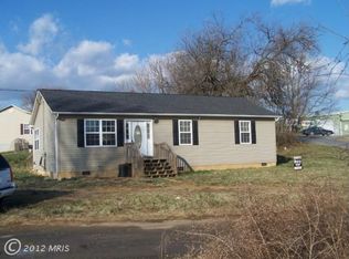 6 Dandelion Ln, Martinsburg, WV 25405