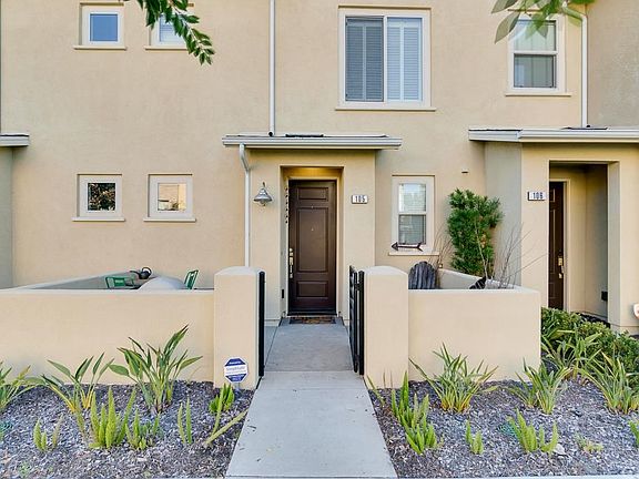 2nd image of 12825 City Dr Unit 105