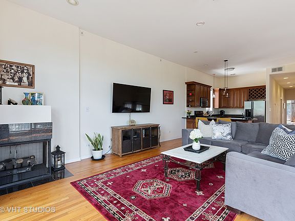 5th image of 5371 W Lawrence Ave #Penthouse