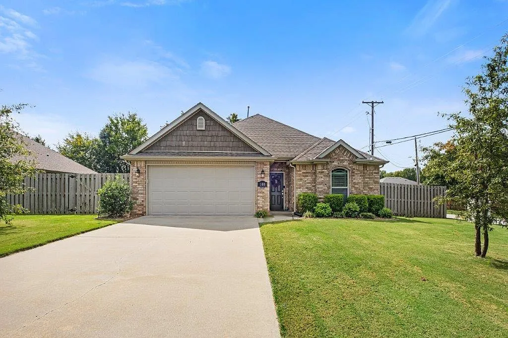 100 Sullivans Way - 1 — Photo 1