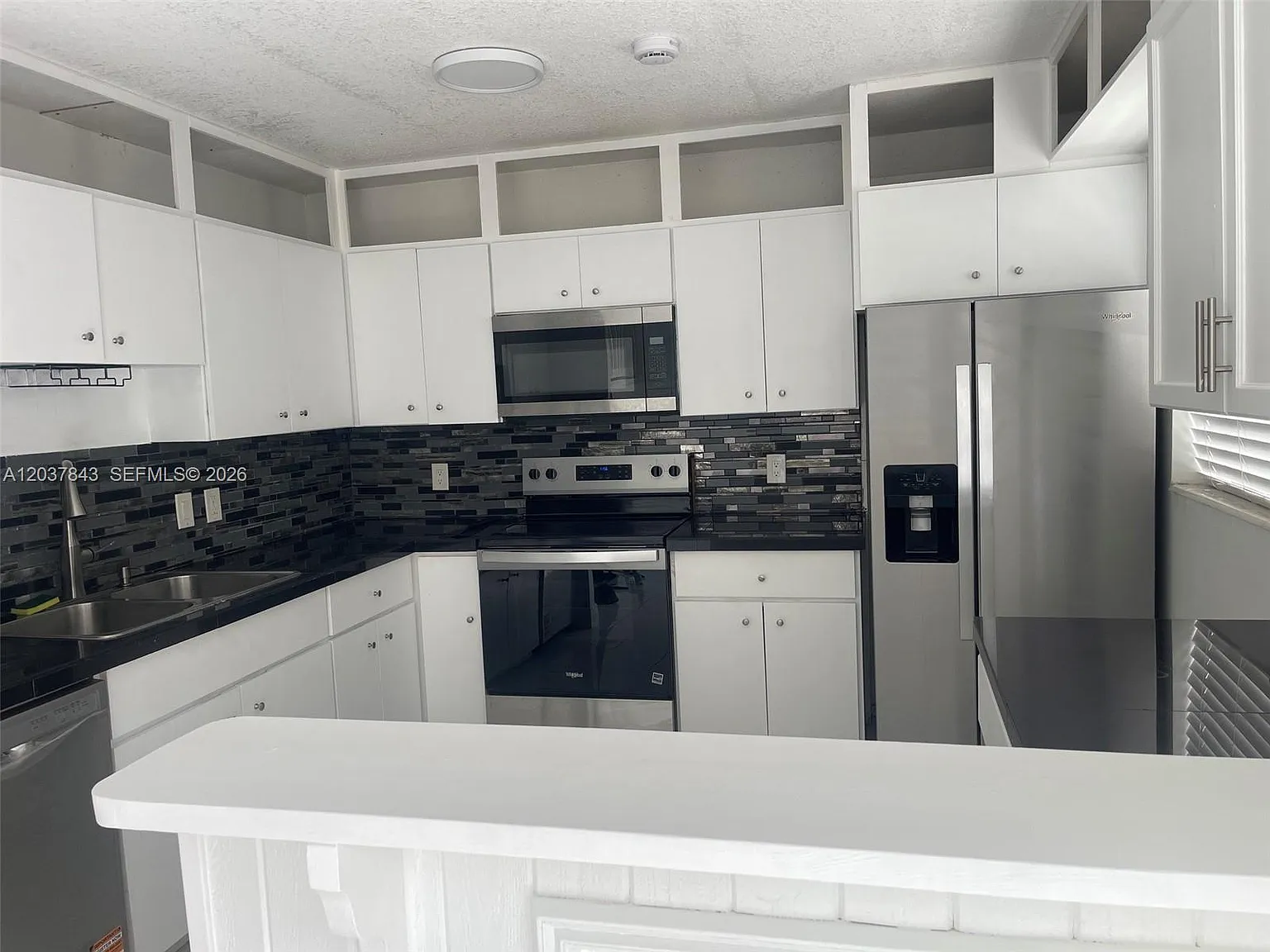 Black Creek Villas — Photo 2