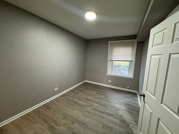 5th image of 1115 E 81st St #1123-1E