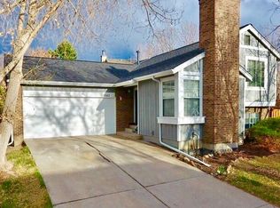 943 Lily Ct, Highlands Ranch, CO 80126