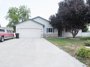 30 Spruce Dr, Weiser, ID 83672