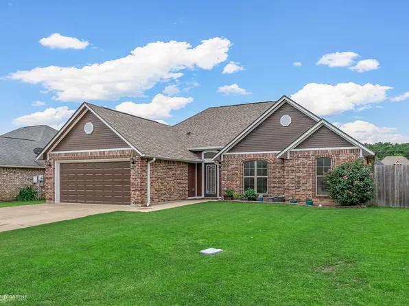 202 Lafield Ln, Benton, LA 71006