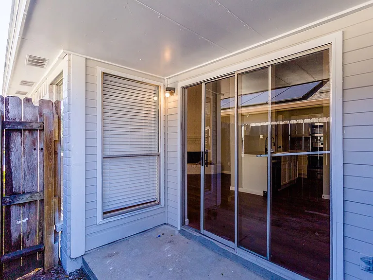 5115 Beaverhollow Dr — Photo 13